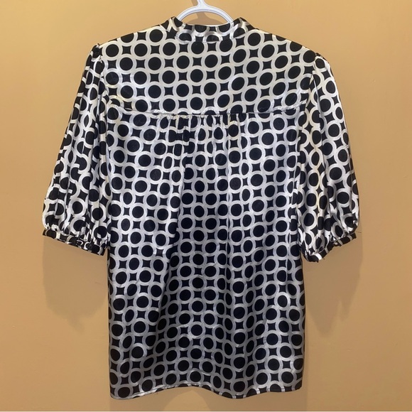 BANDOLINO Geometric Circle Design Black White Silk Blouse Top Shirt - Picture 4 of 7